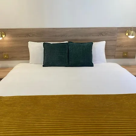 Lejlighed Modern 2-bed 20 Mins From Airport